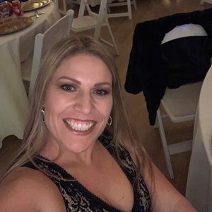 Meet your Posher, Naomi